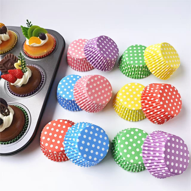 Kitchen Baking Mat - 100개입 물방울 무늬 케이크 종이 라이너,